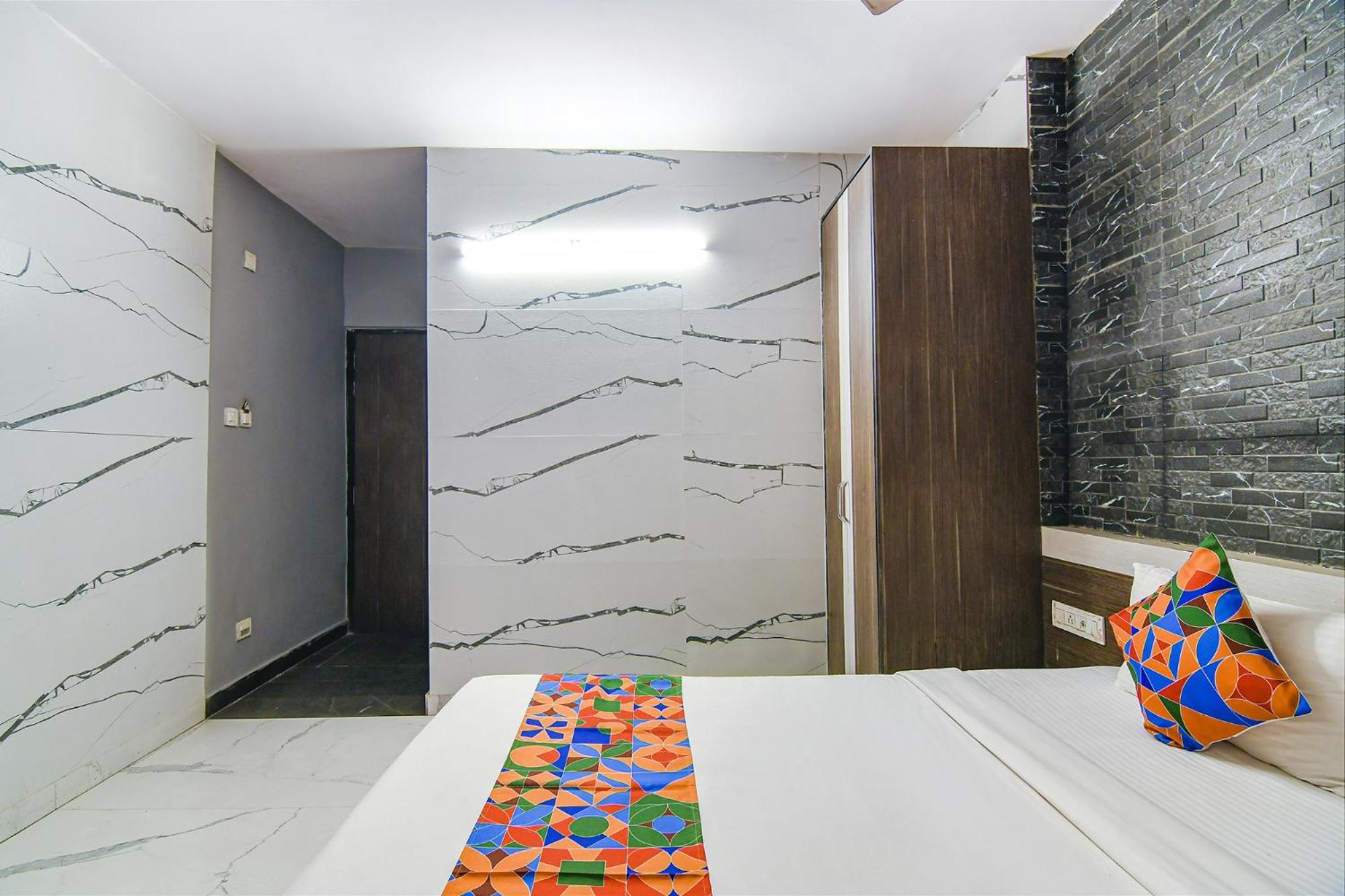 Hotel Fabexpress Subh Residency Santragachi Exterior foto